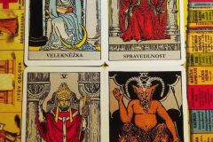 Prolnutí zednářské symboliky do Tarotu. Papus - Kabala.